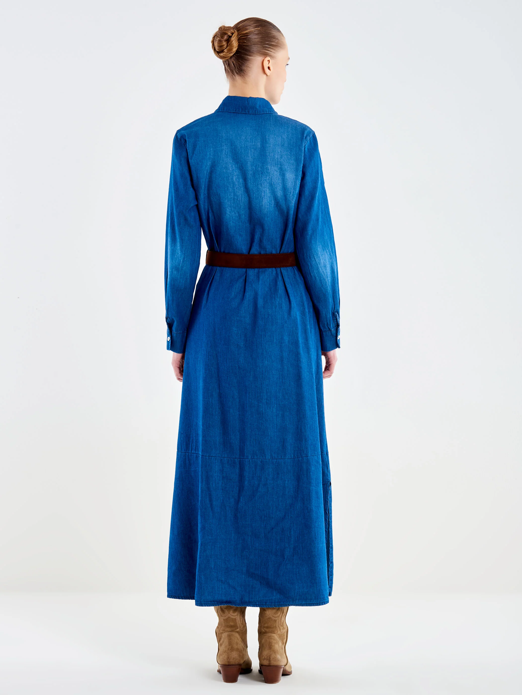 Abito Chemisier in Chambray con Cintura - Image 3