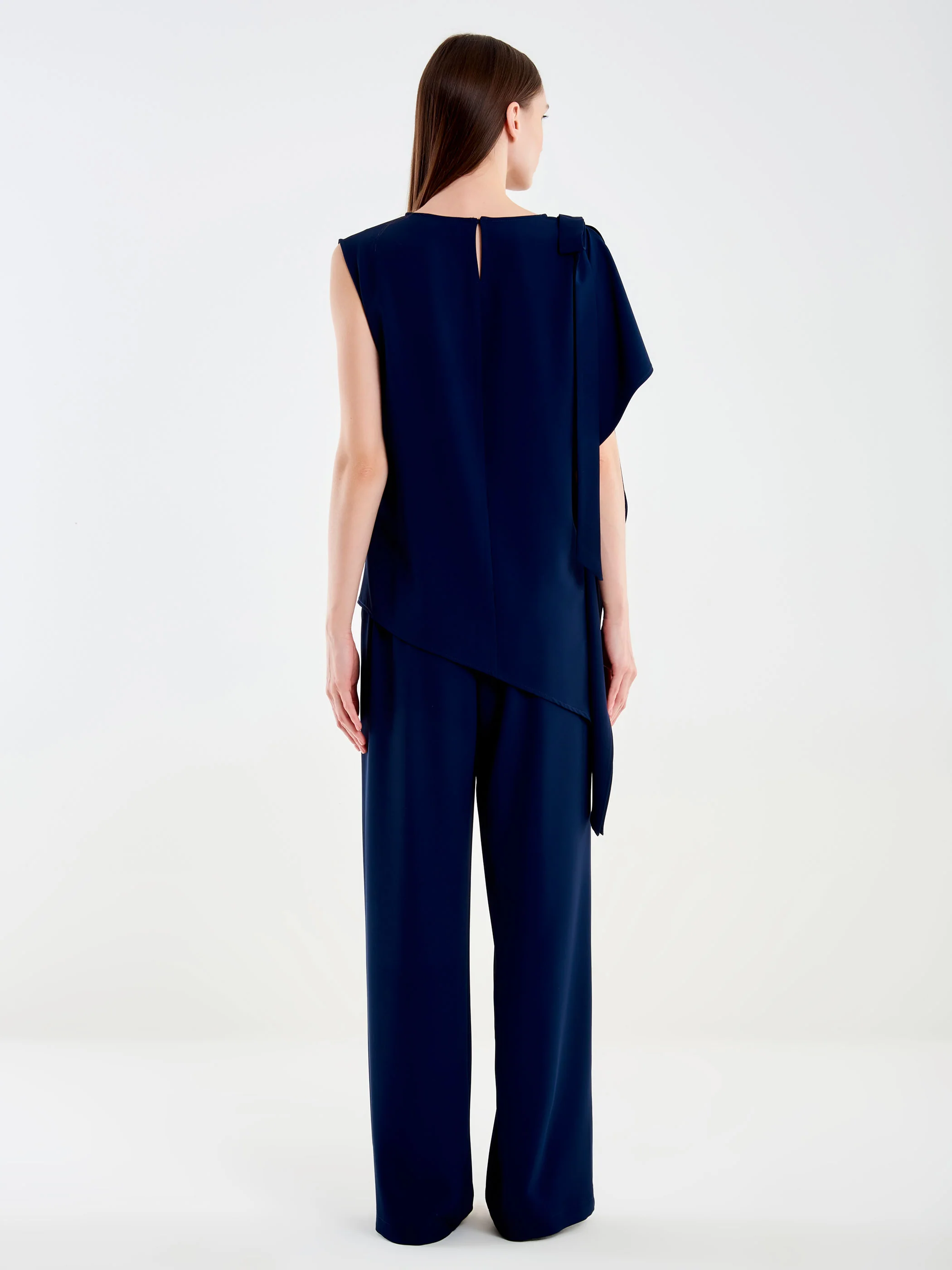Blusa Monospalla Con Fiocco - Image 3