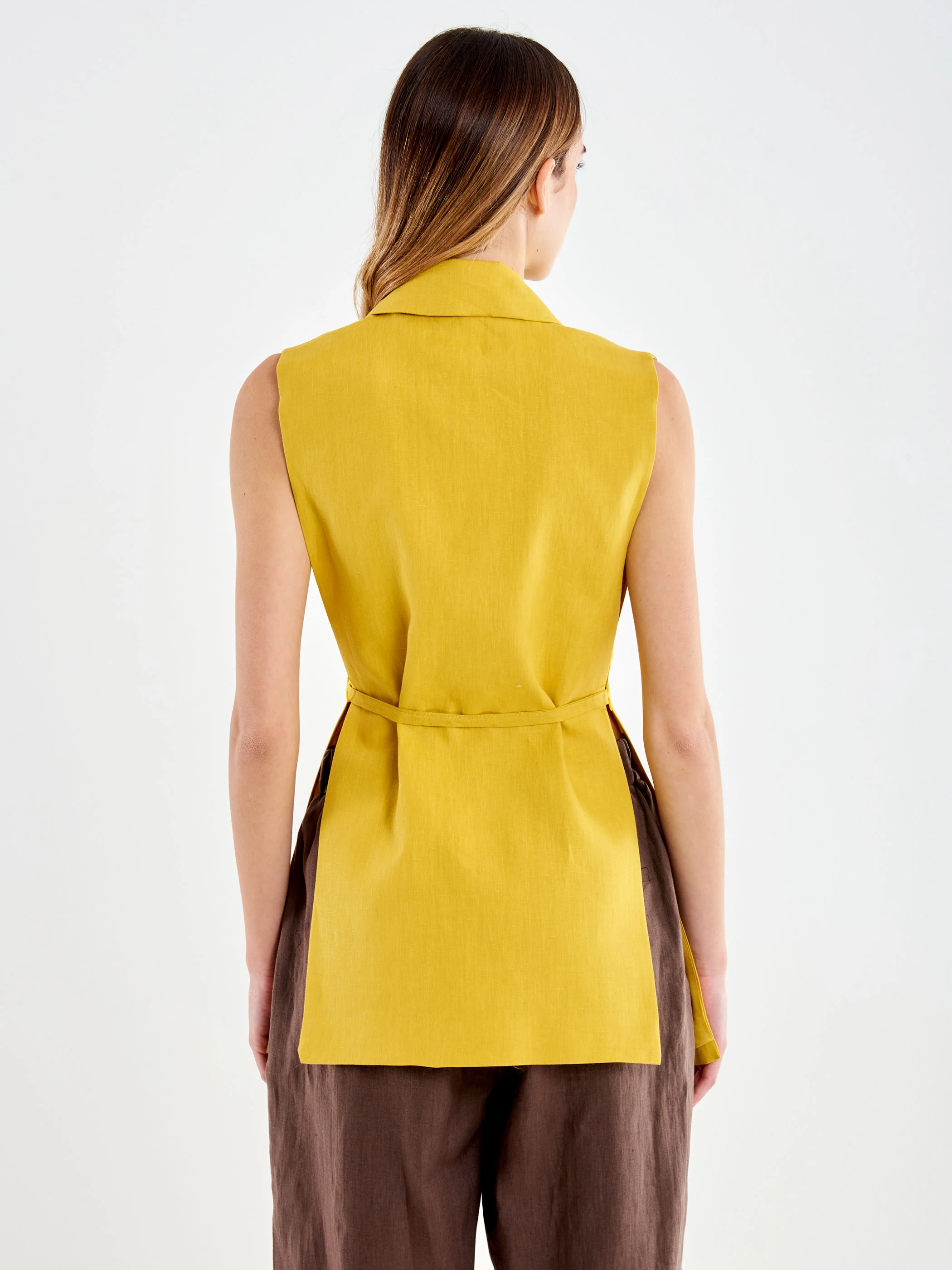 Gilet con Fianchi aperti in Lino - Image 3