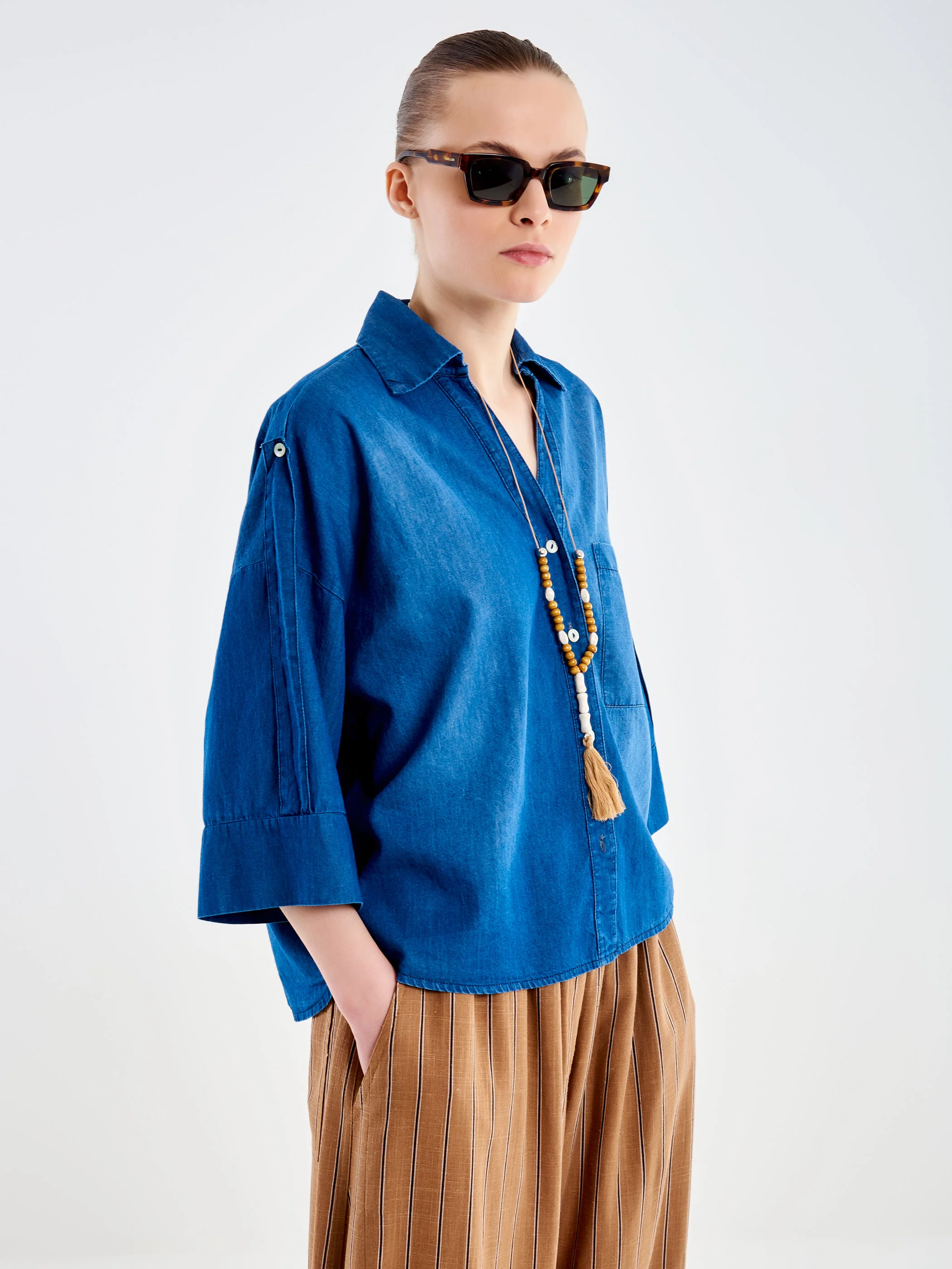 Camicia in Chambray con Collana
