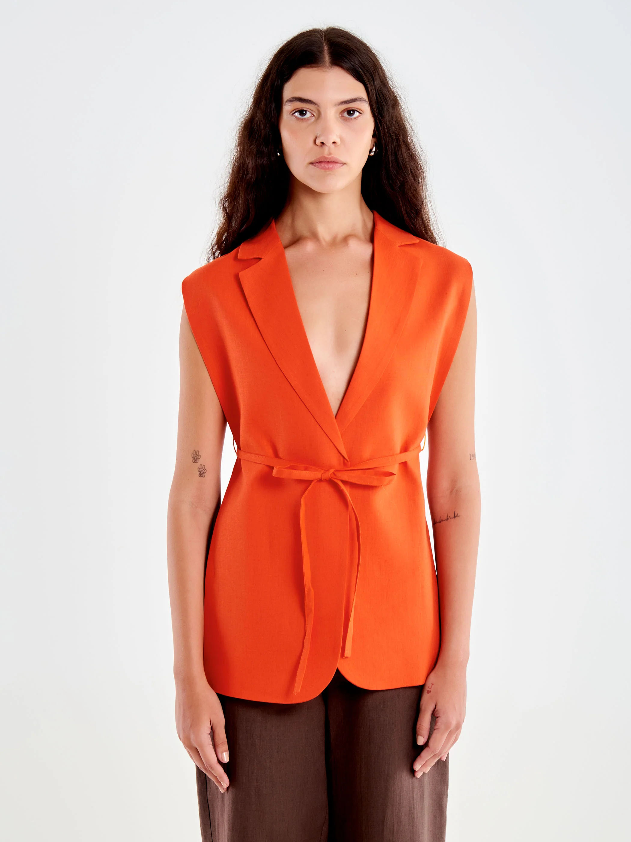 Gilet con Fianchi aperti in Lino - Image 3