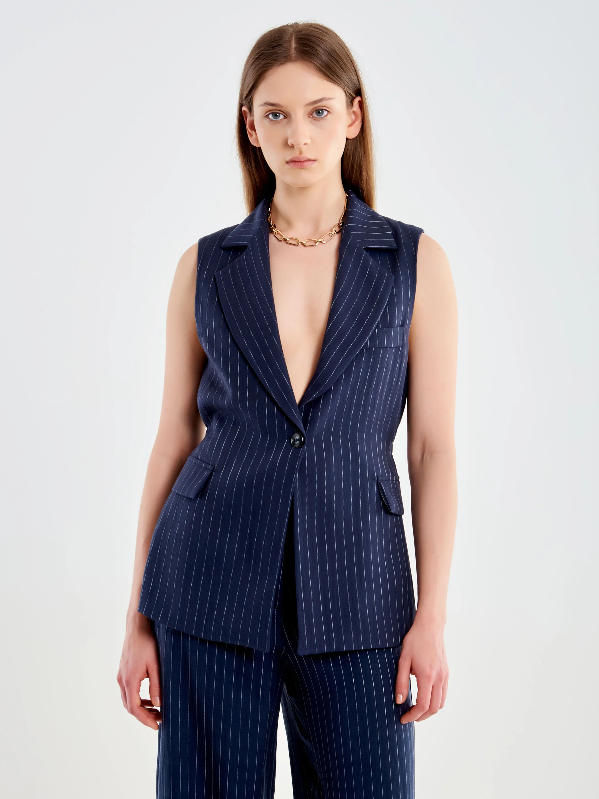 Gilet Gessato con Elastico sul Retro
