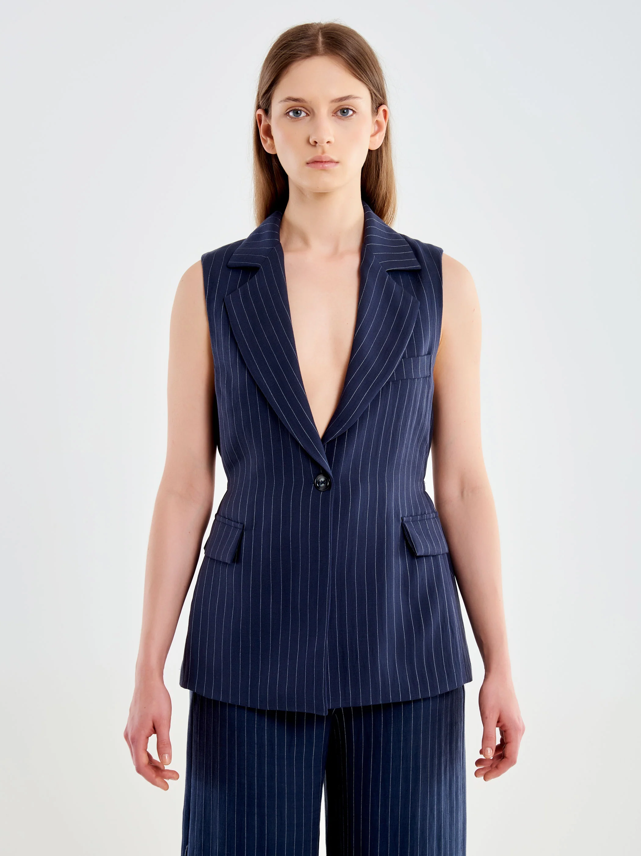 Gilet Gessato con Elastico sul Retro - Image 2
