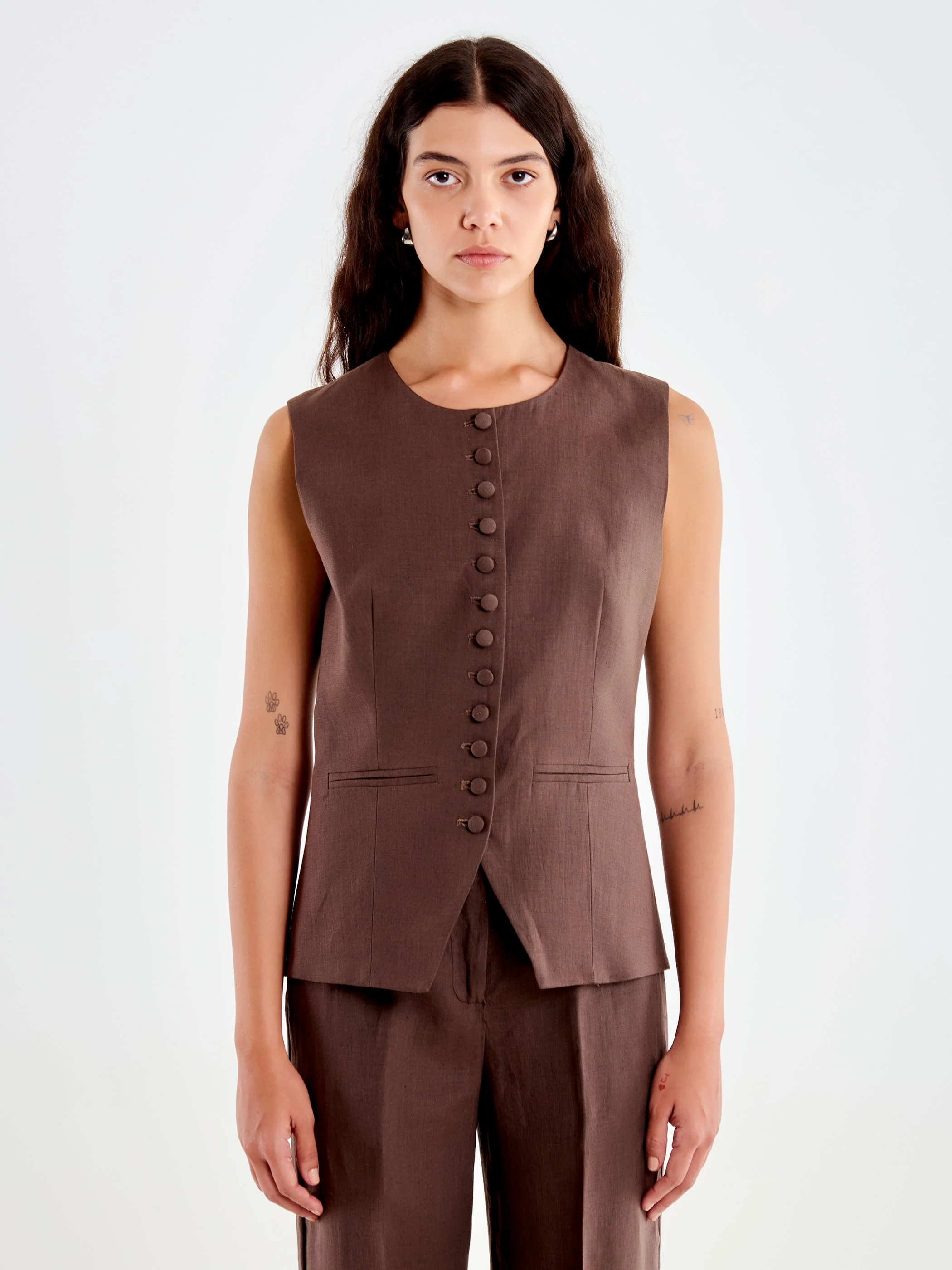 Gilet Girocollo in Lino - Image 2