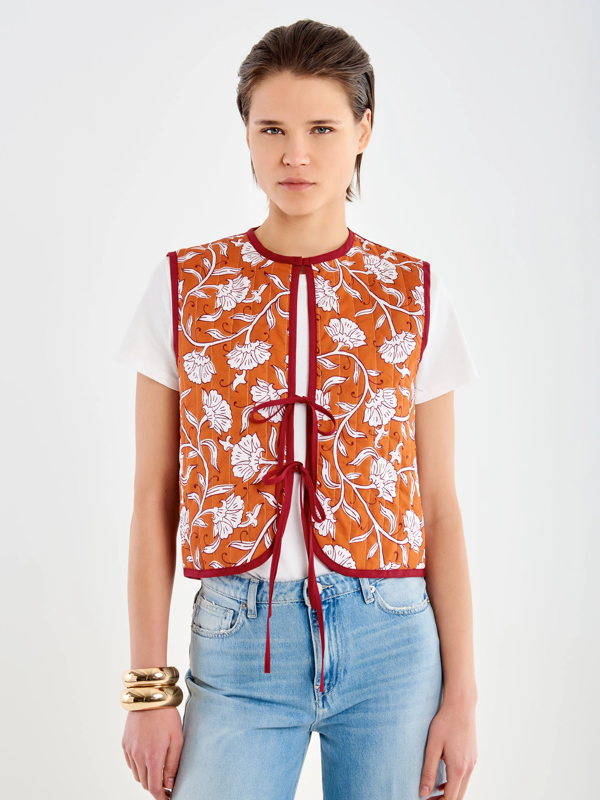 Gilet Trapuntato Reversibile con Fiocchetti - Image 4