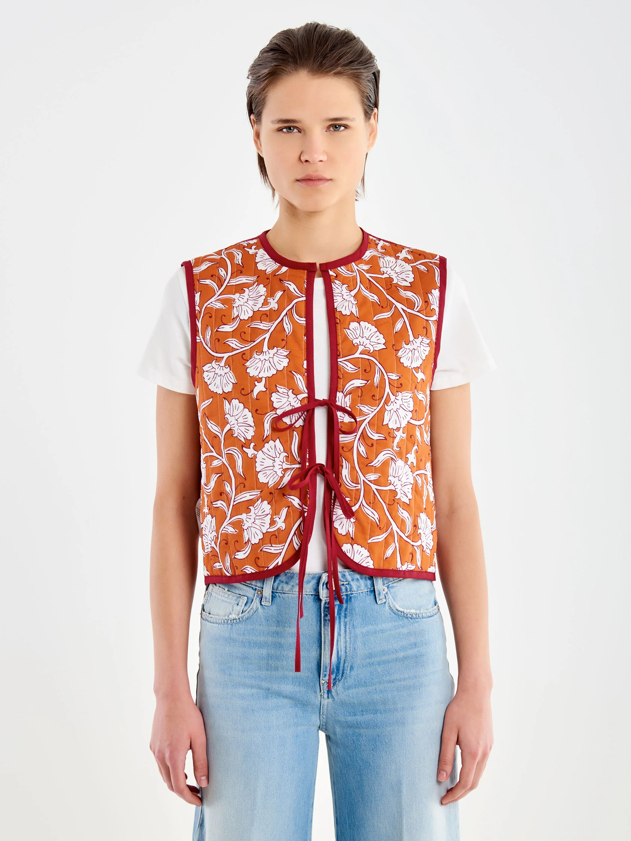 Gilet Trapuntato Reversibile con Fiocchetti - Image 5