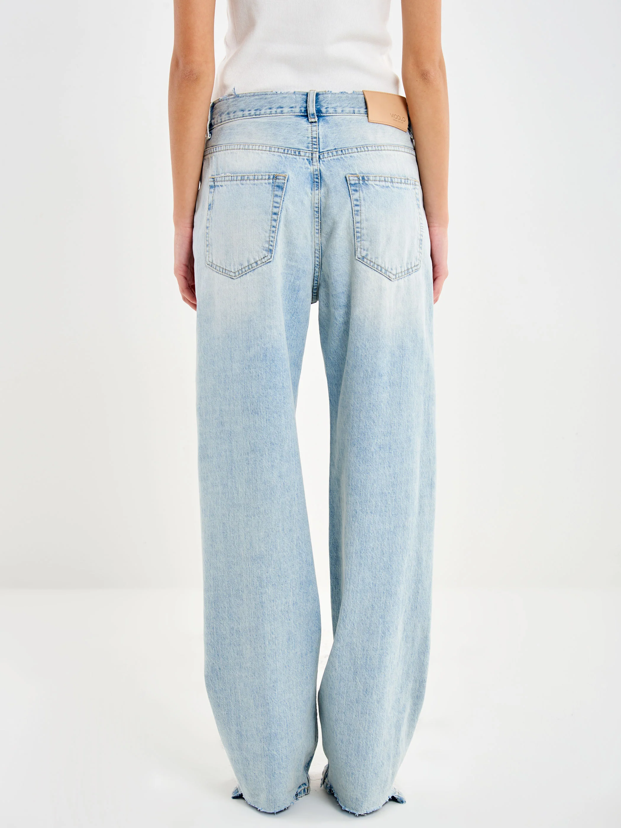 Jeans Adriana Chiaro - Image 3