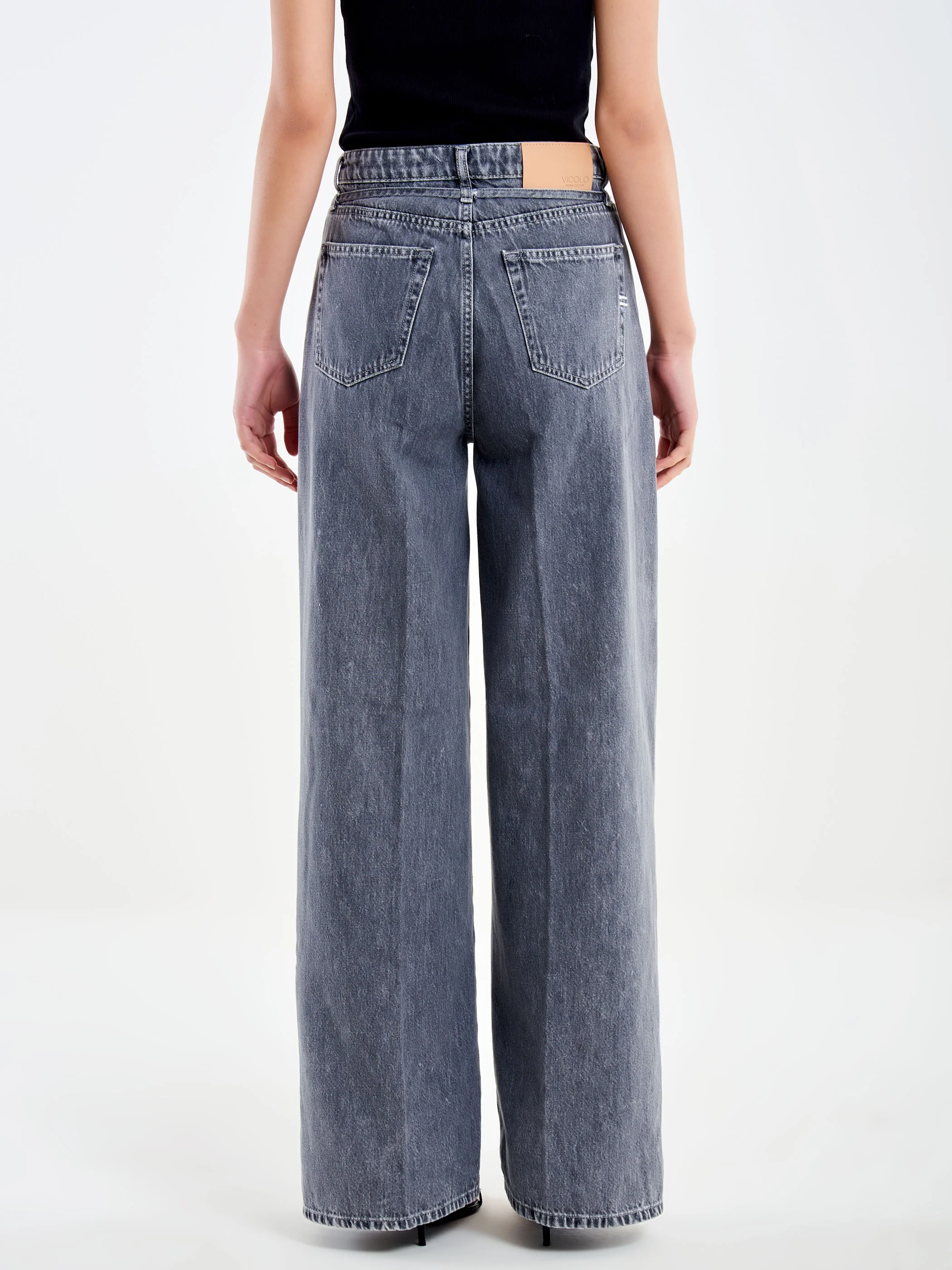 Jeans con Laccio in Vita - Image 3