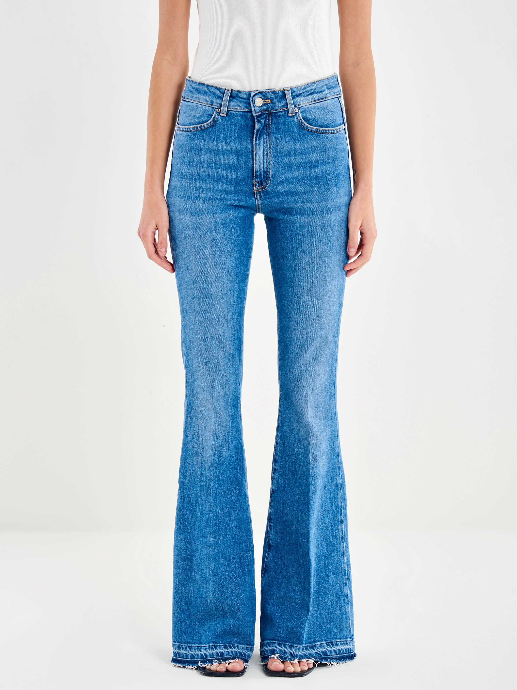 Jeans Icon Gisele Flare con Fondo Ribattuto - Image 2