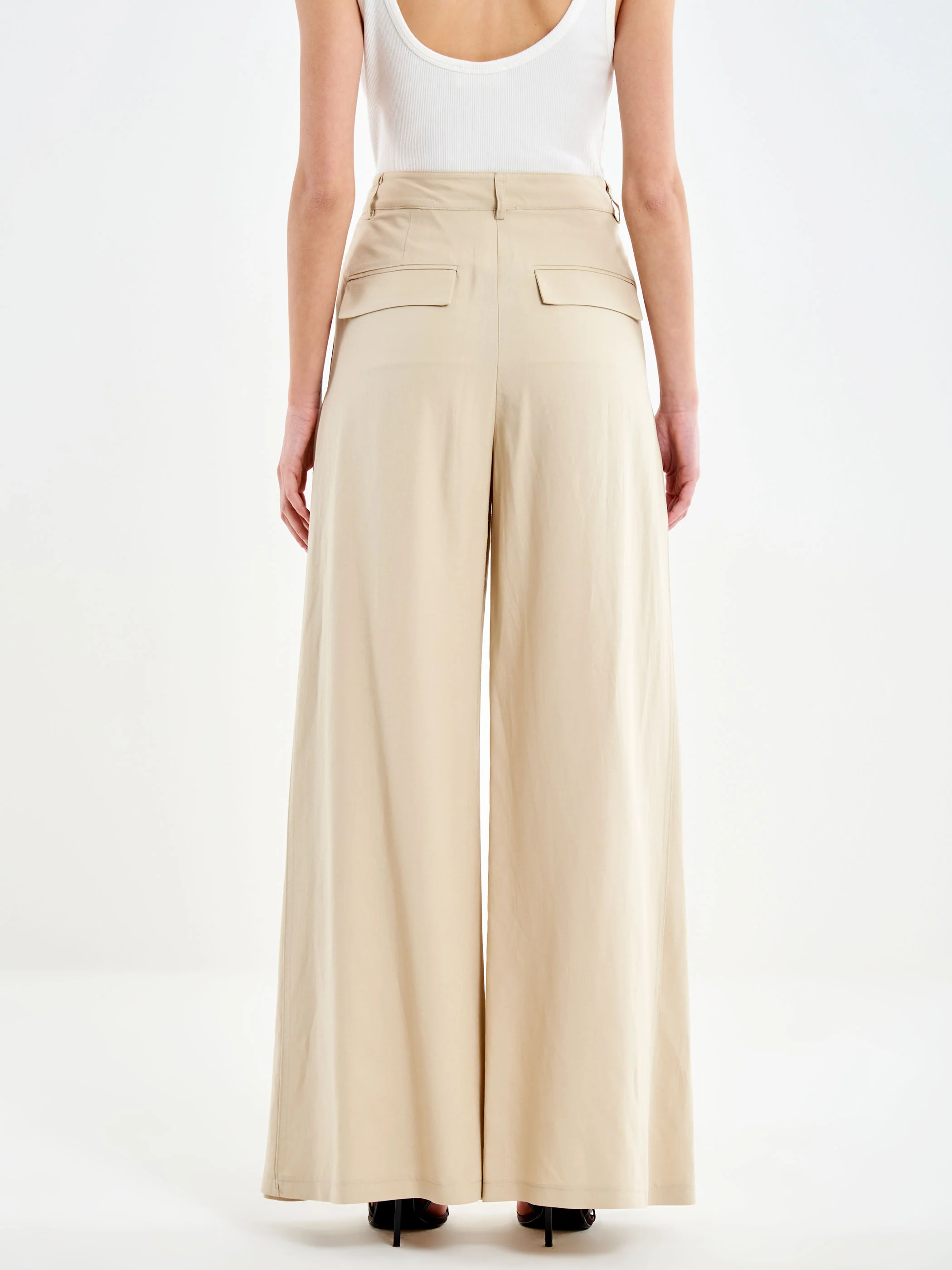 Pantalone Ampio con Spicchio Laterale - Image 3