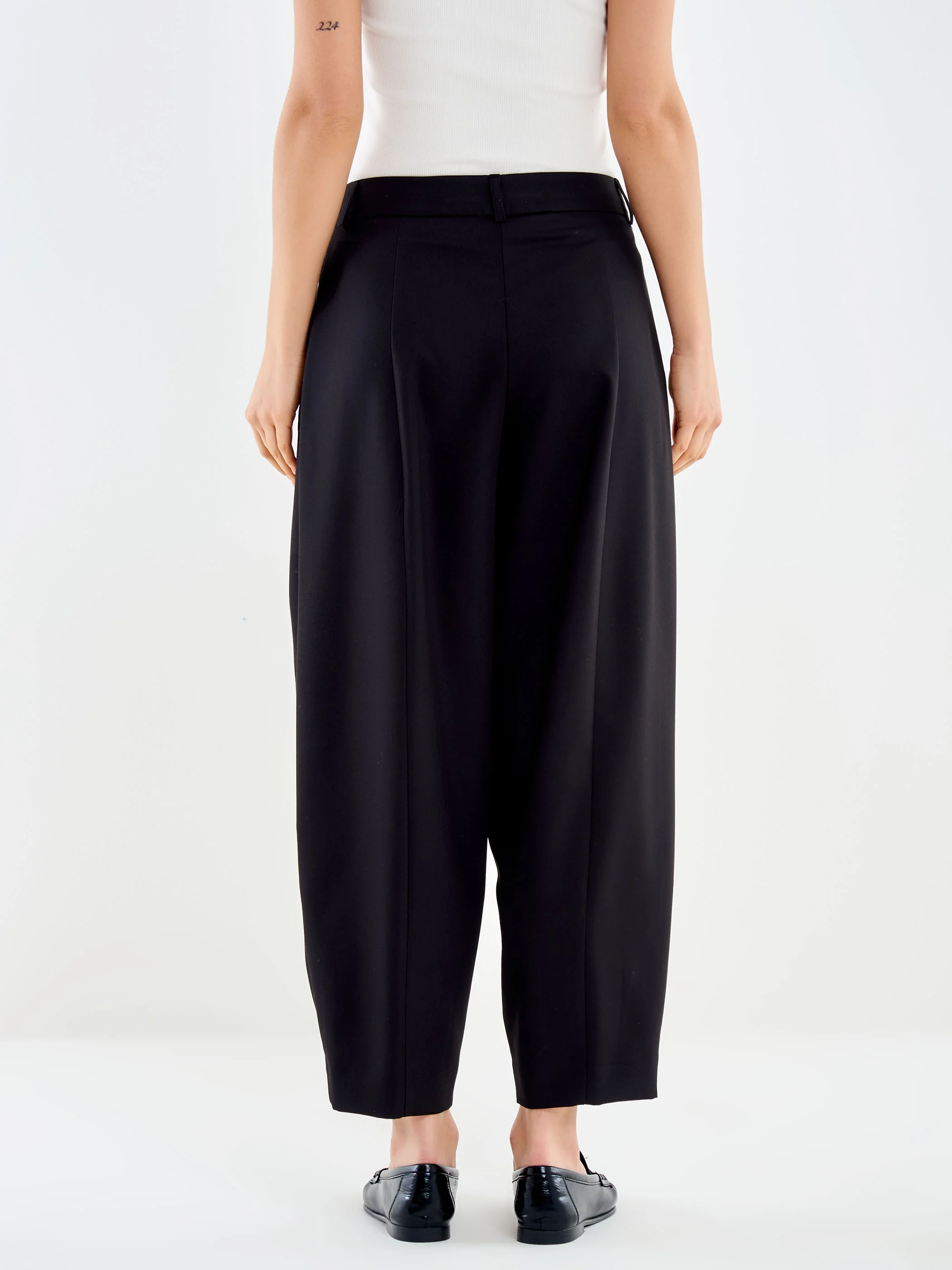 Pantalone con Pences - Image 3