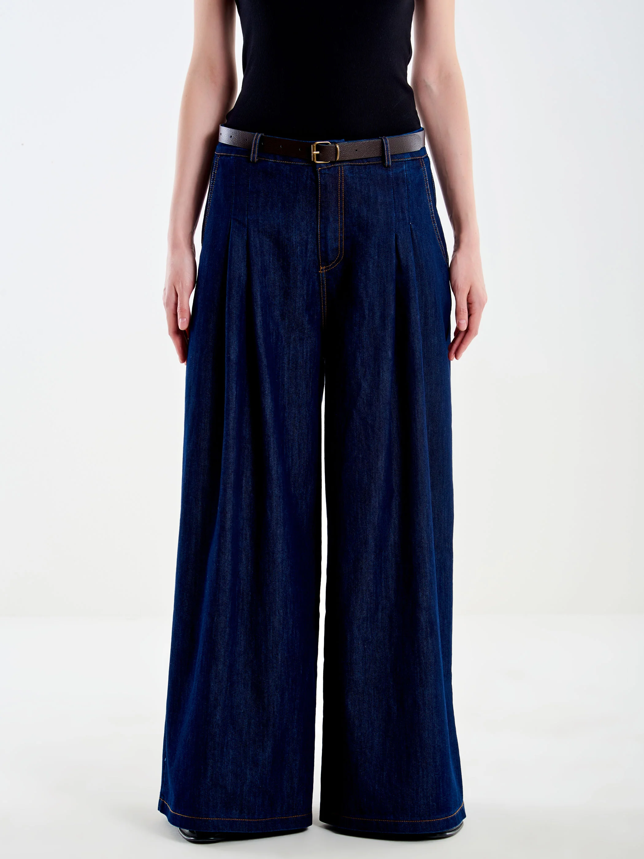 Pantaloni Ampi in Chambary - Image 2