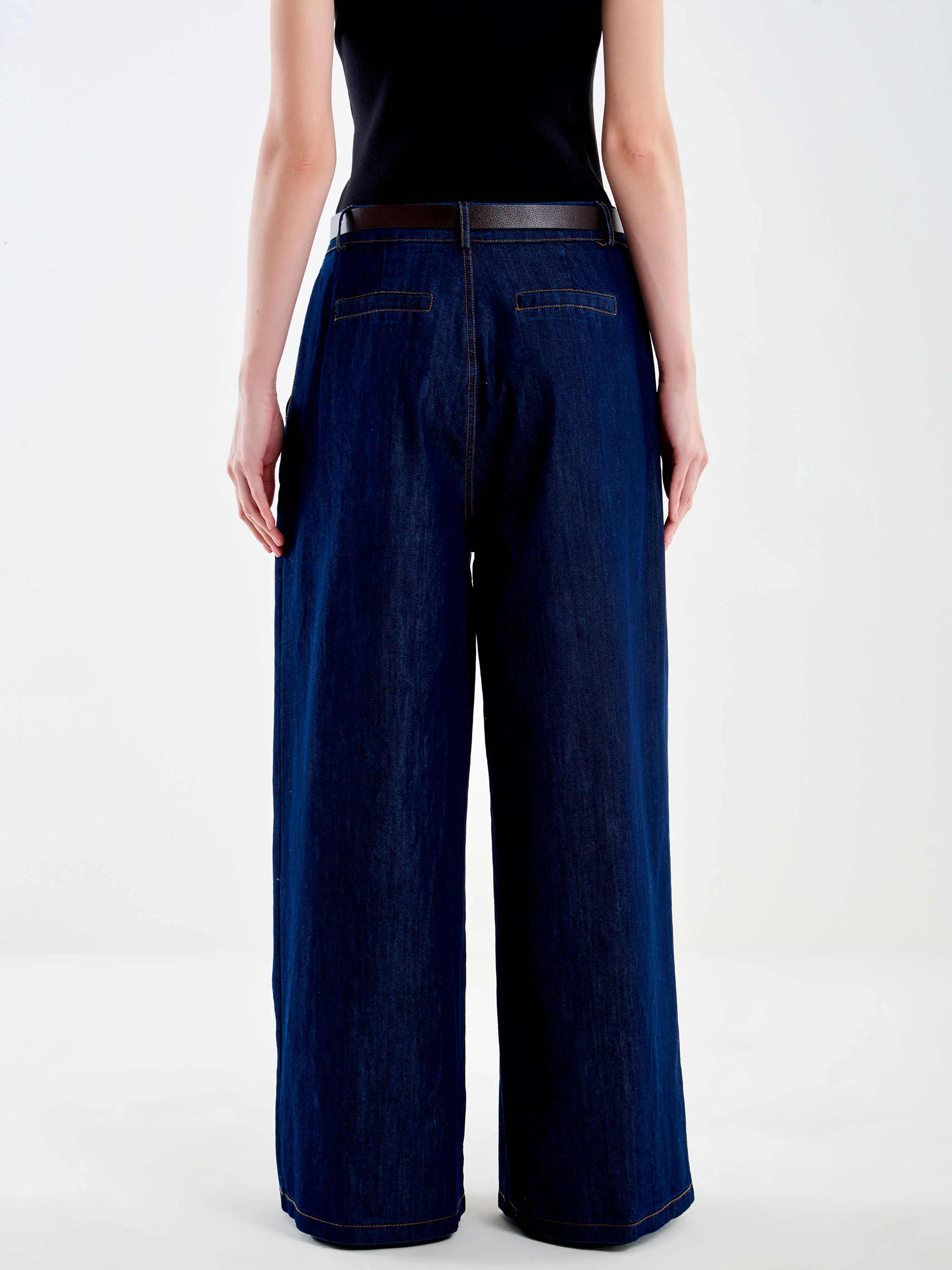 Pantaloni Ampi in Chambary - Image 3